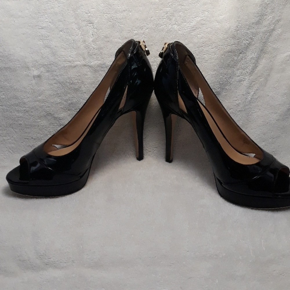 Michael Kors Hamilton Peep toe Heels